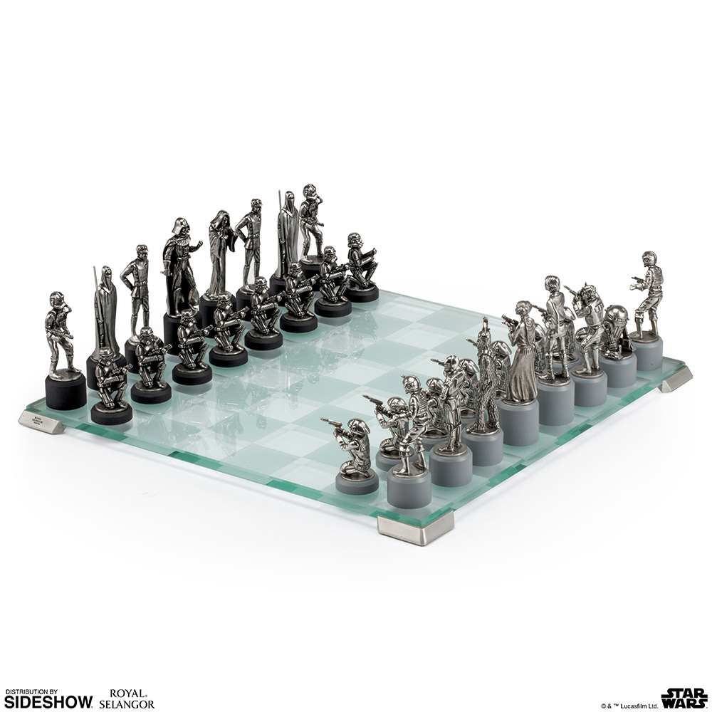 Star Wars Classic Chess Set