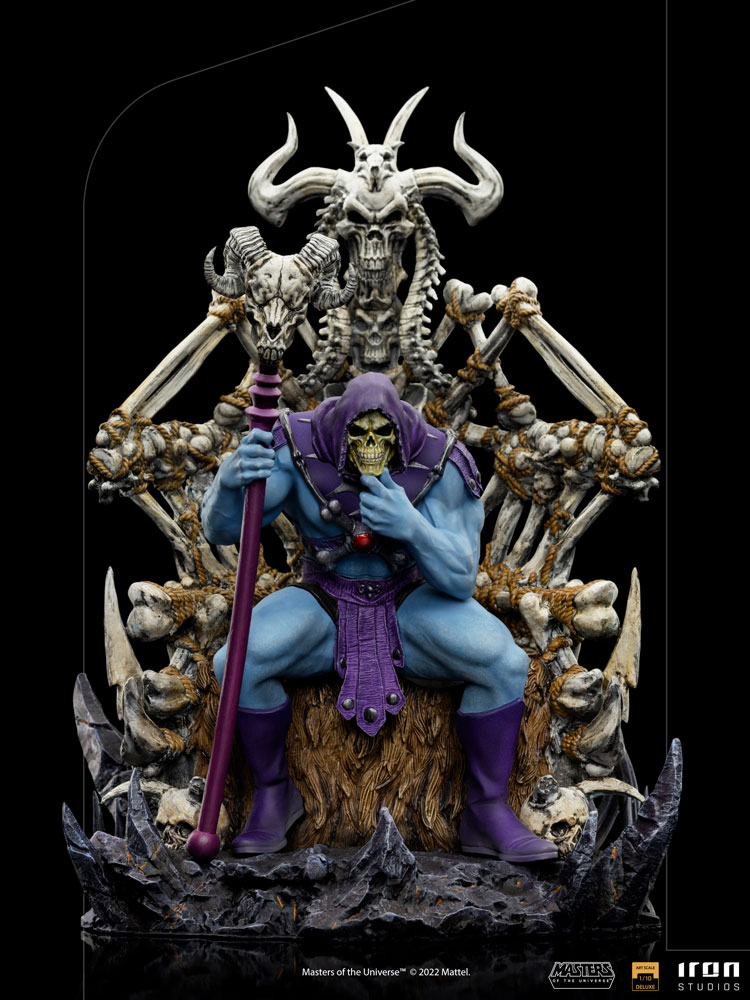 Skeletor on Throne Deluxe