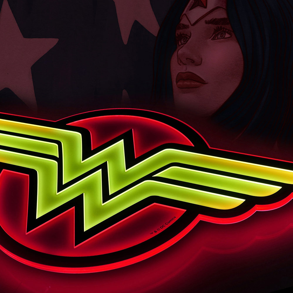 Wonder Woman LED Logo Light (Regular)