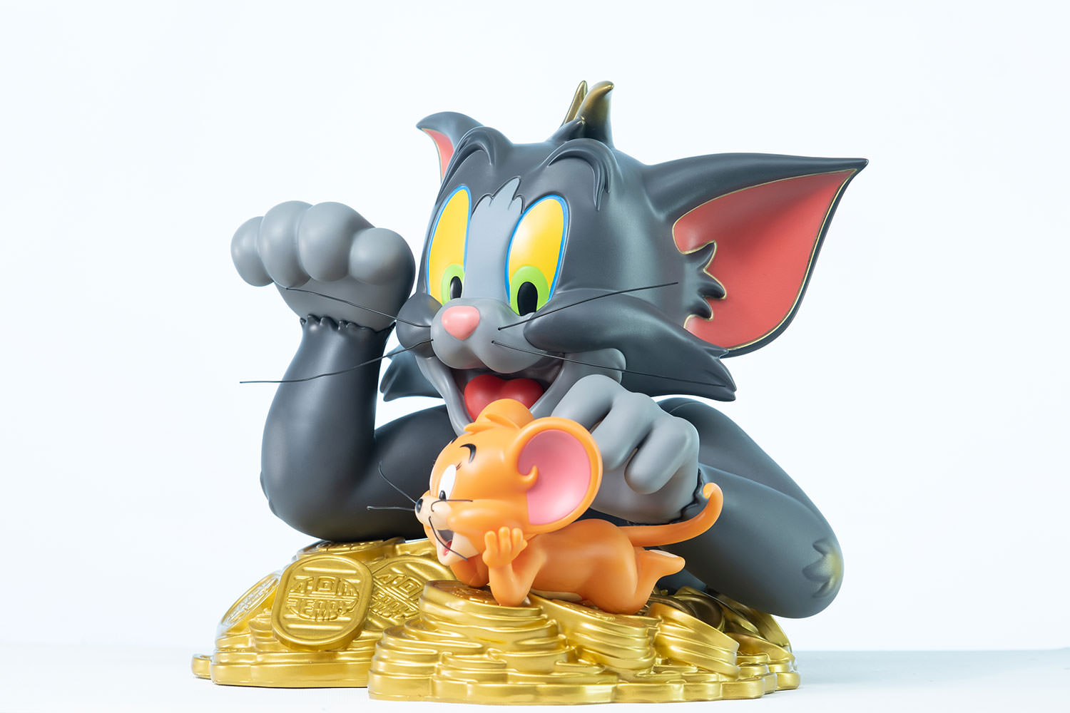 Tom & Jerry Maneki-Neko (Lights Off Version)