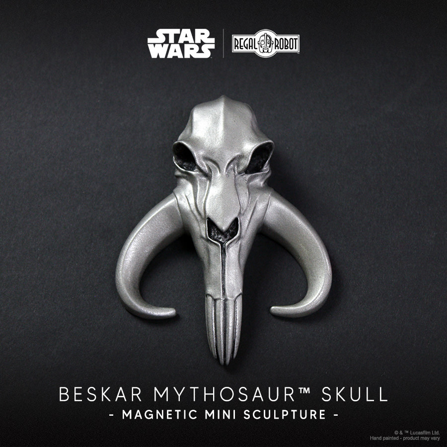 Beskar Mythosaur Skull Magnet