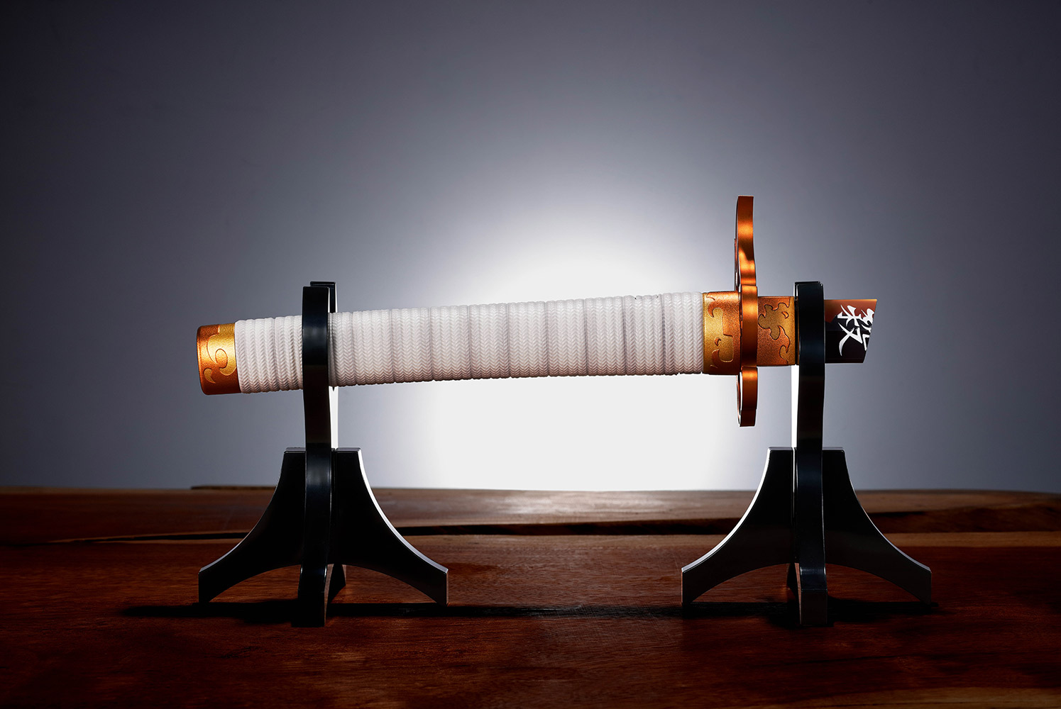 Broken Nichirin Sword (Kyojuro Rengoku)