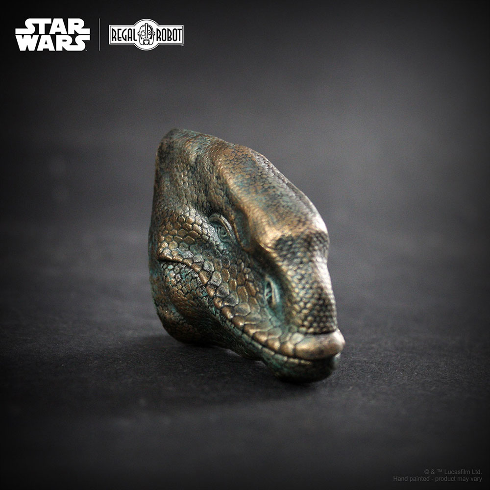 Dewback Magnet