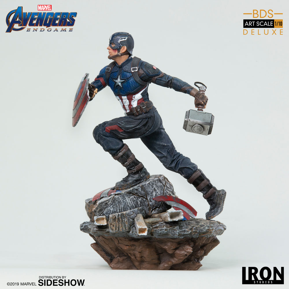 Captain America (Deluxe)