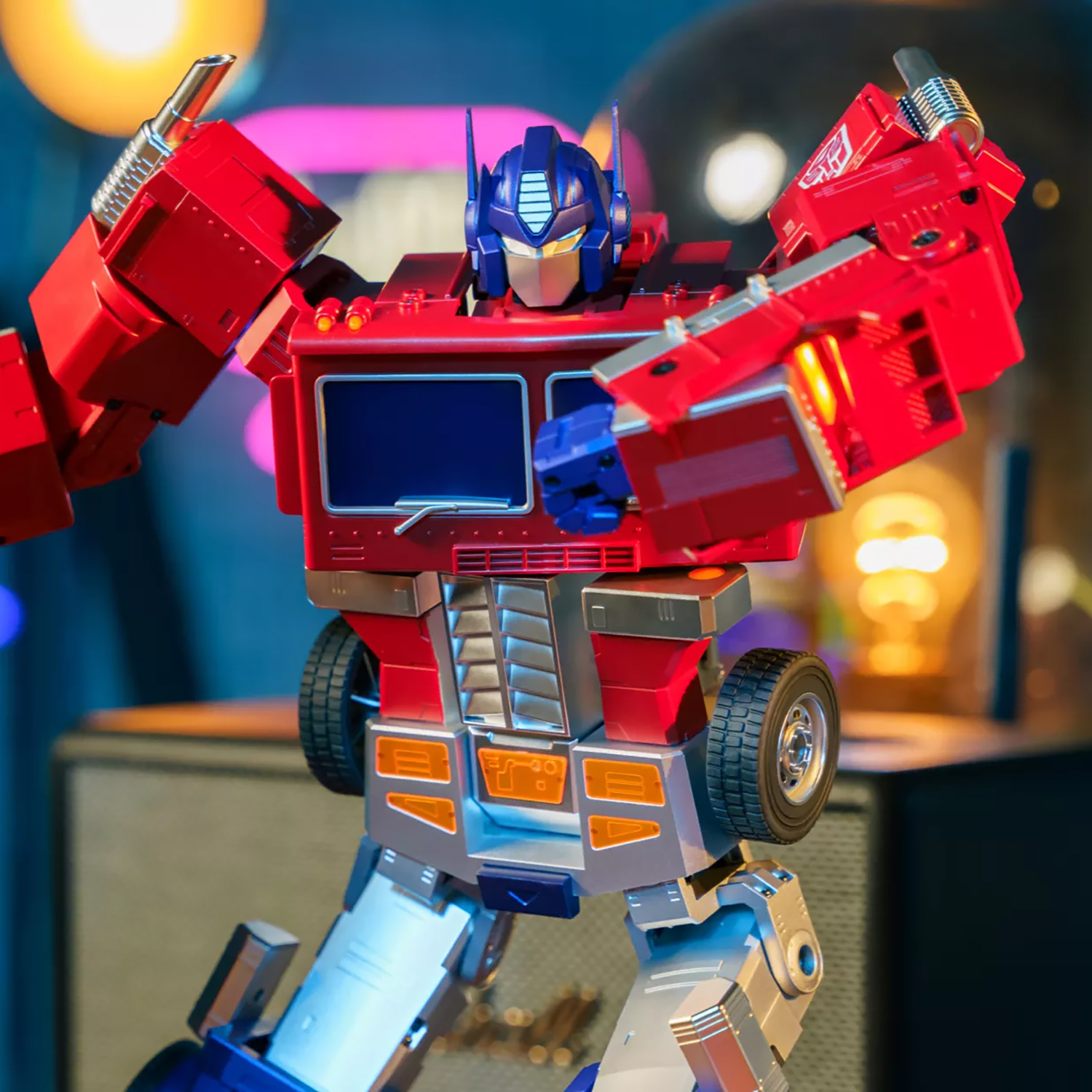 Optimus Prime G1 Elite Robot