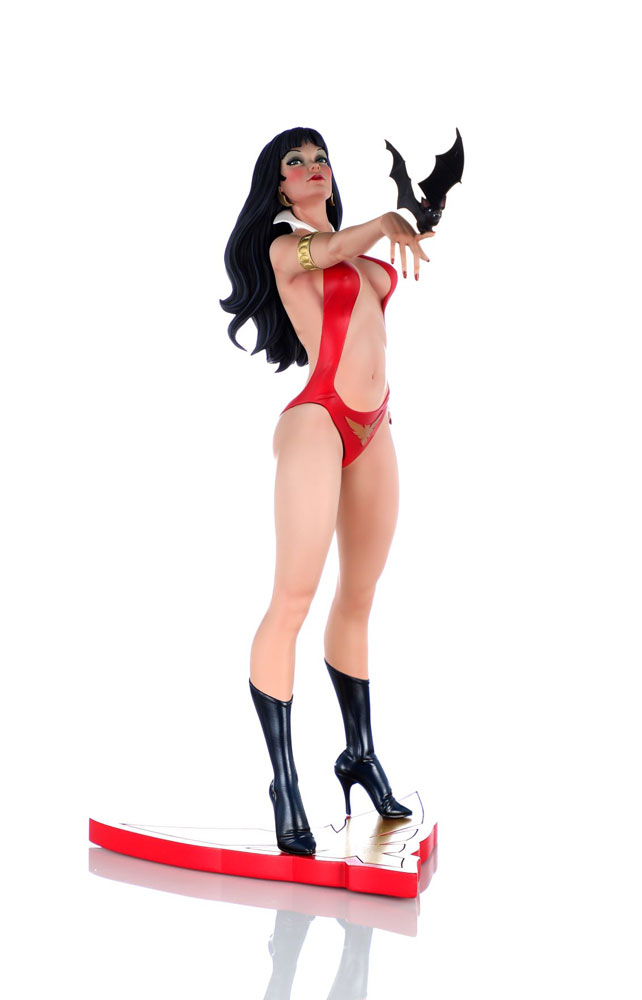 Vampirella Jose Gonzalez (Diamond Eye Variant)