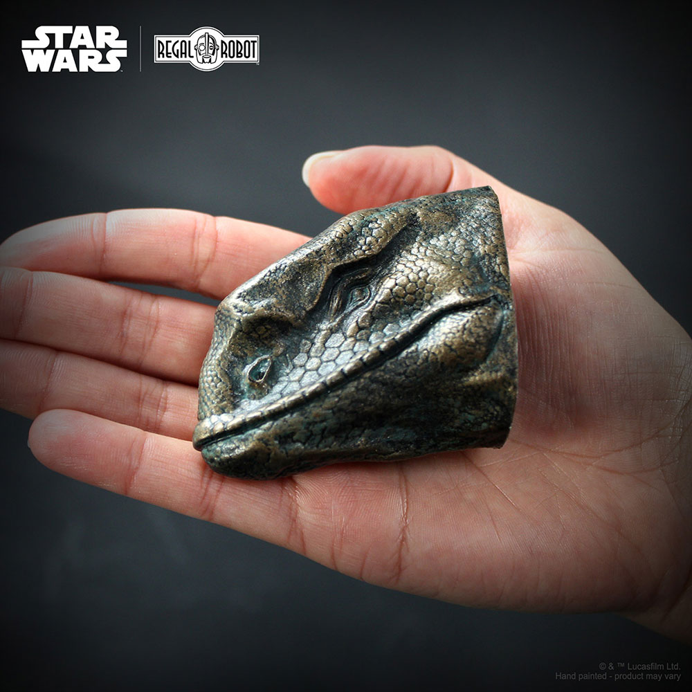 Dewback Magnet