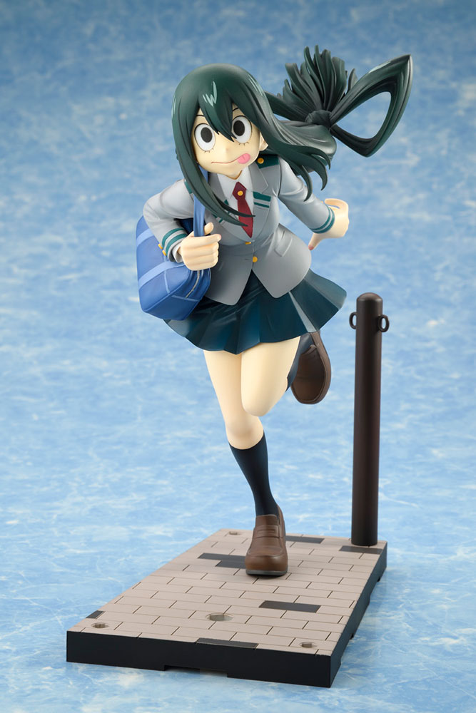 Tsuyu Asui Uniform Version