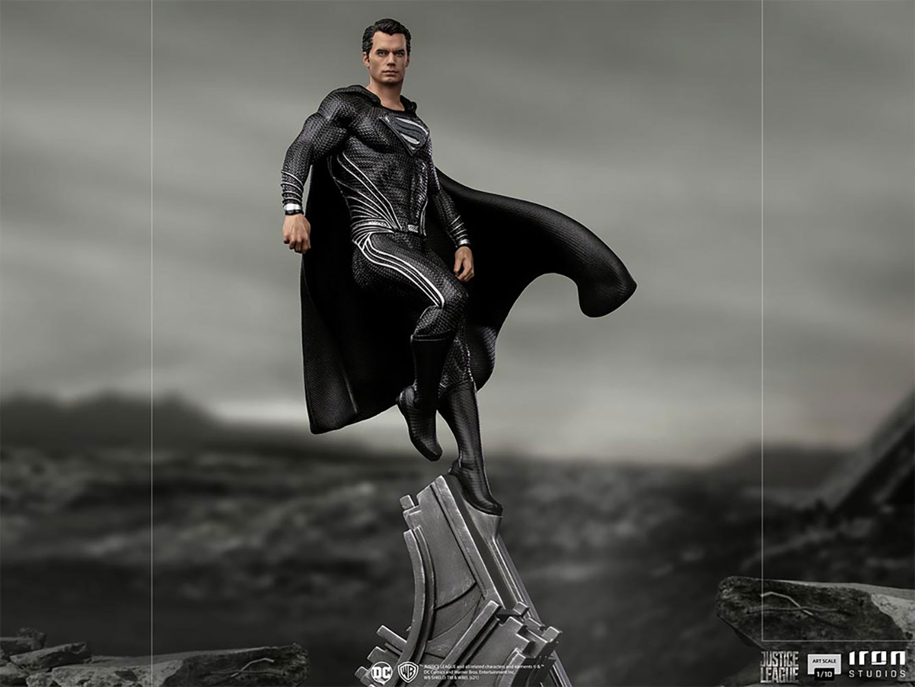 Superman Black Suit