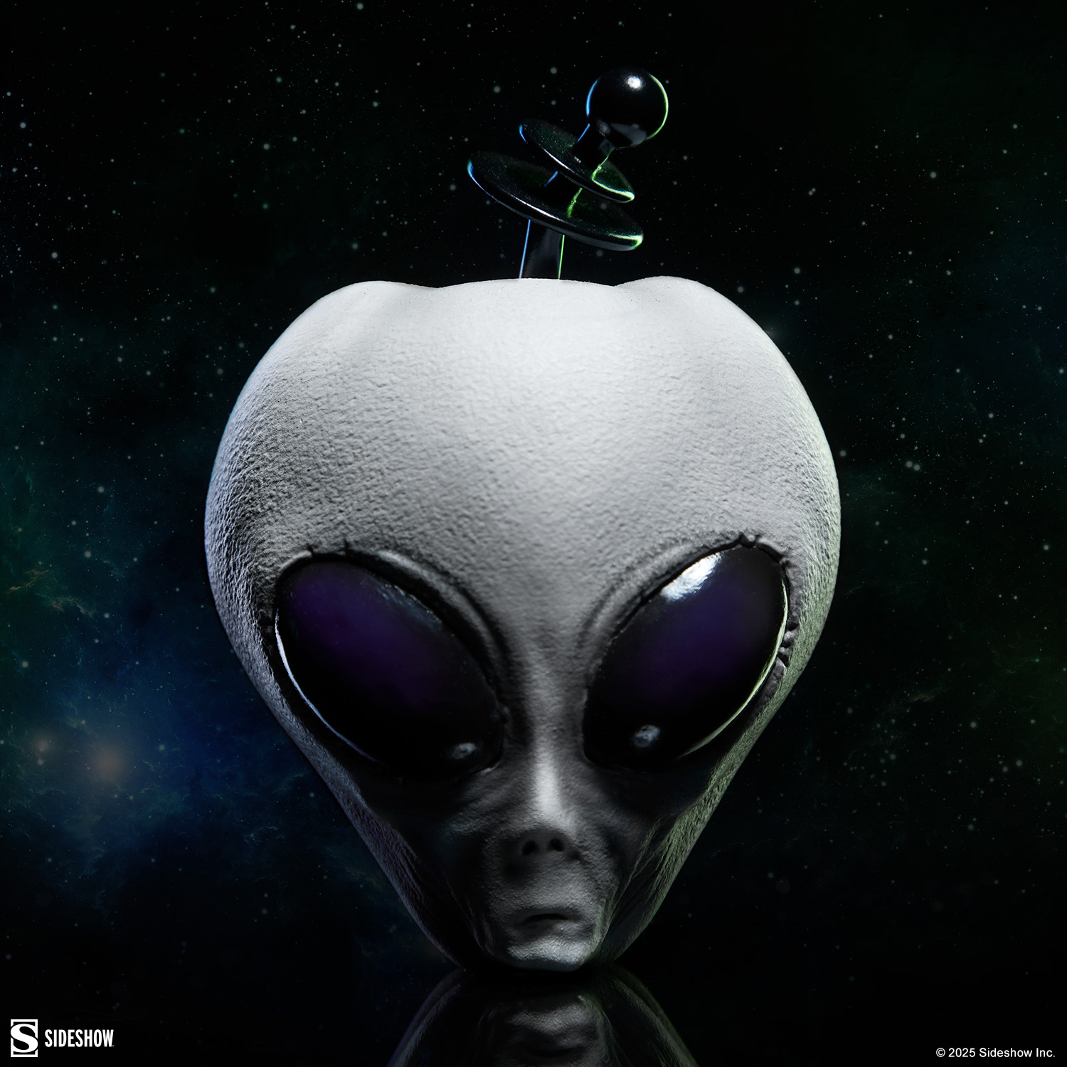 Alien Apple