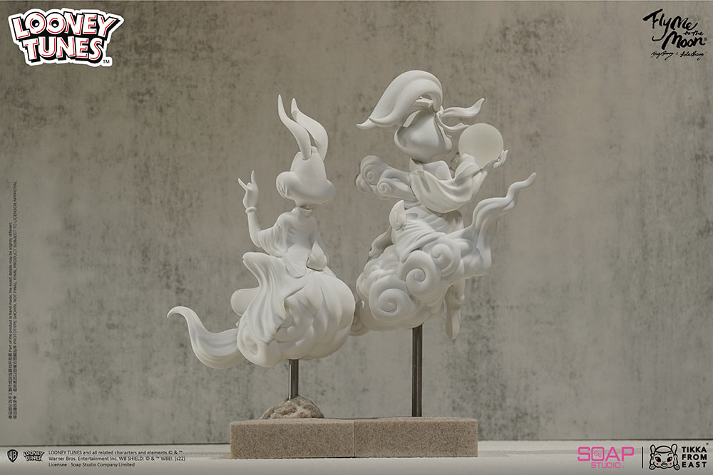 Bugs Bunny (Fly Me to the Moon)