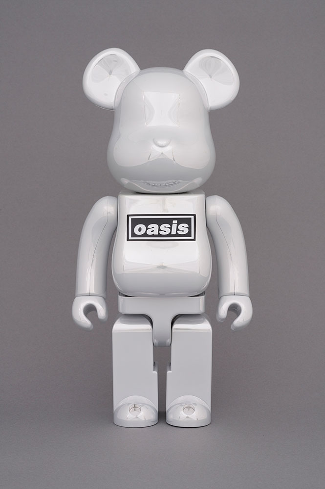 Be@rbrick Oasis White Chrome 100% & 400%