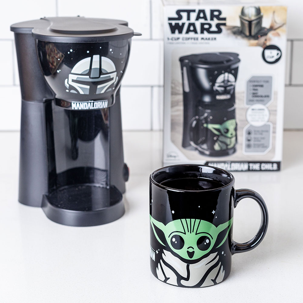 The Mandalorian Inline Single Cup Coffee Maker with Mug