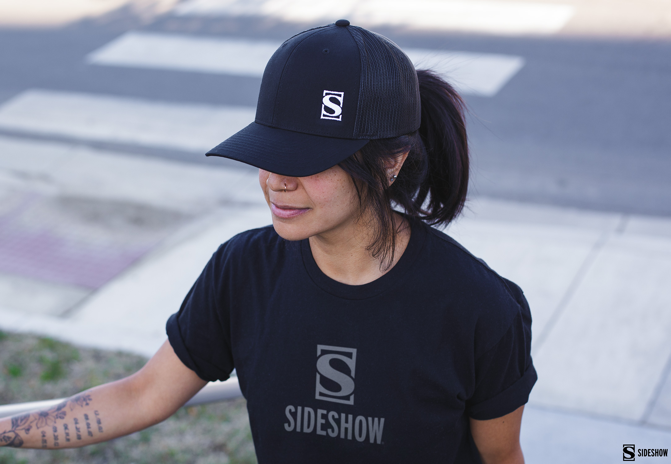 Sideshow Trucker Hat (Black)