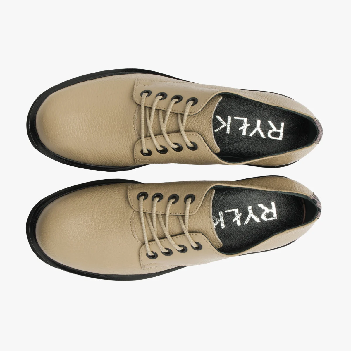 Beżowe półbuty z okrągłym noskiem