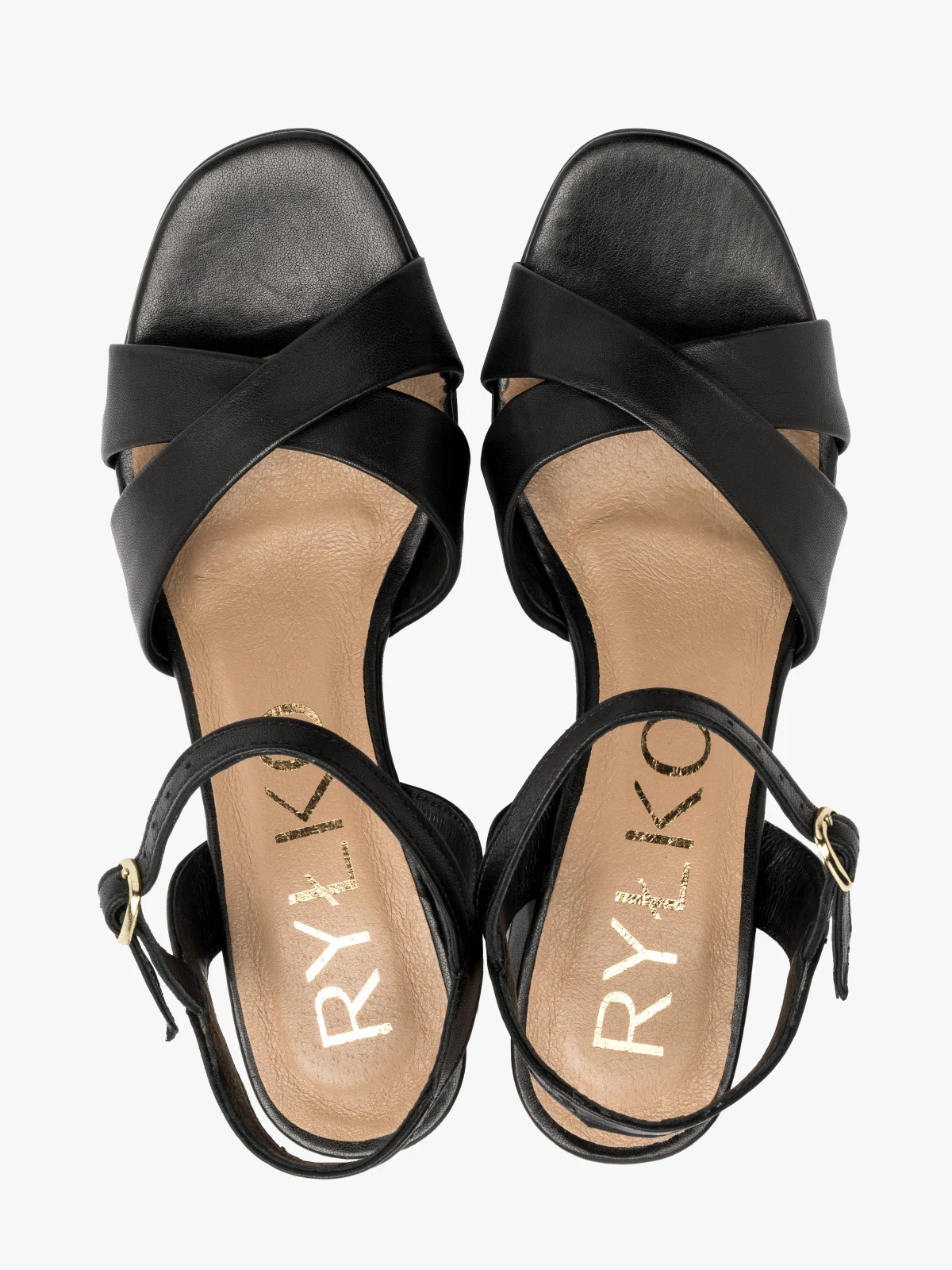 Czarne sandały z ozdobną cholewką