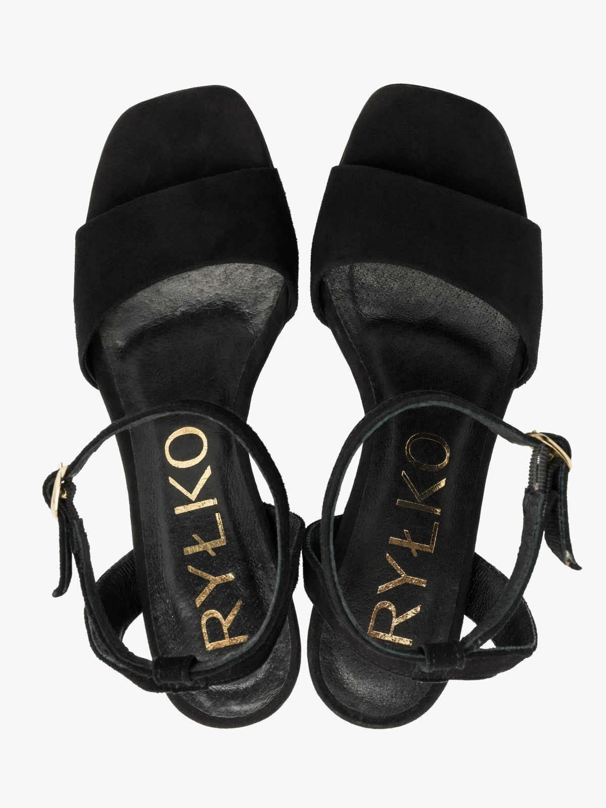 Czarne sandały na lakierowanej szpilce