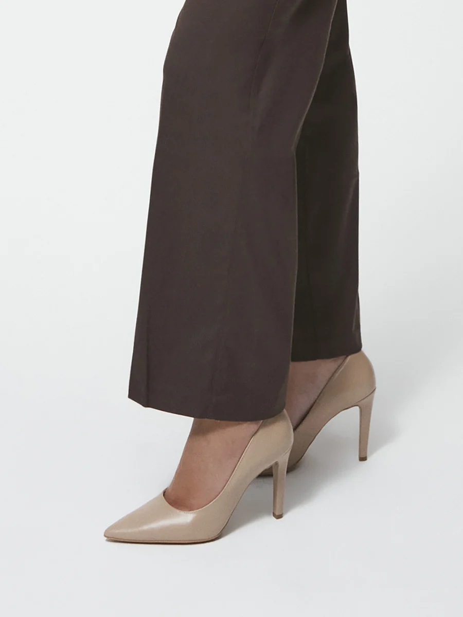 Beżowe czółenka na wysokim obcasie