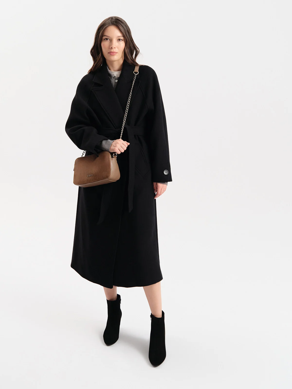 Czarne, welurowe botki na szpilce