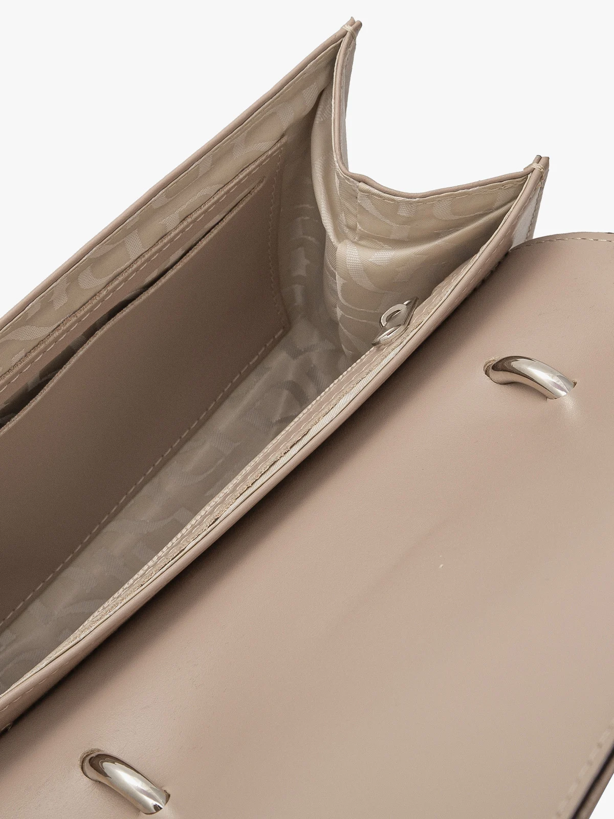 Beżowa torebka typu kopertówka