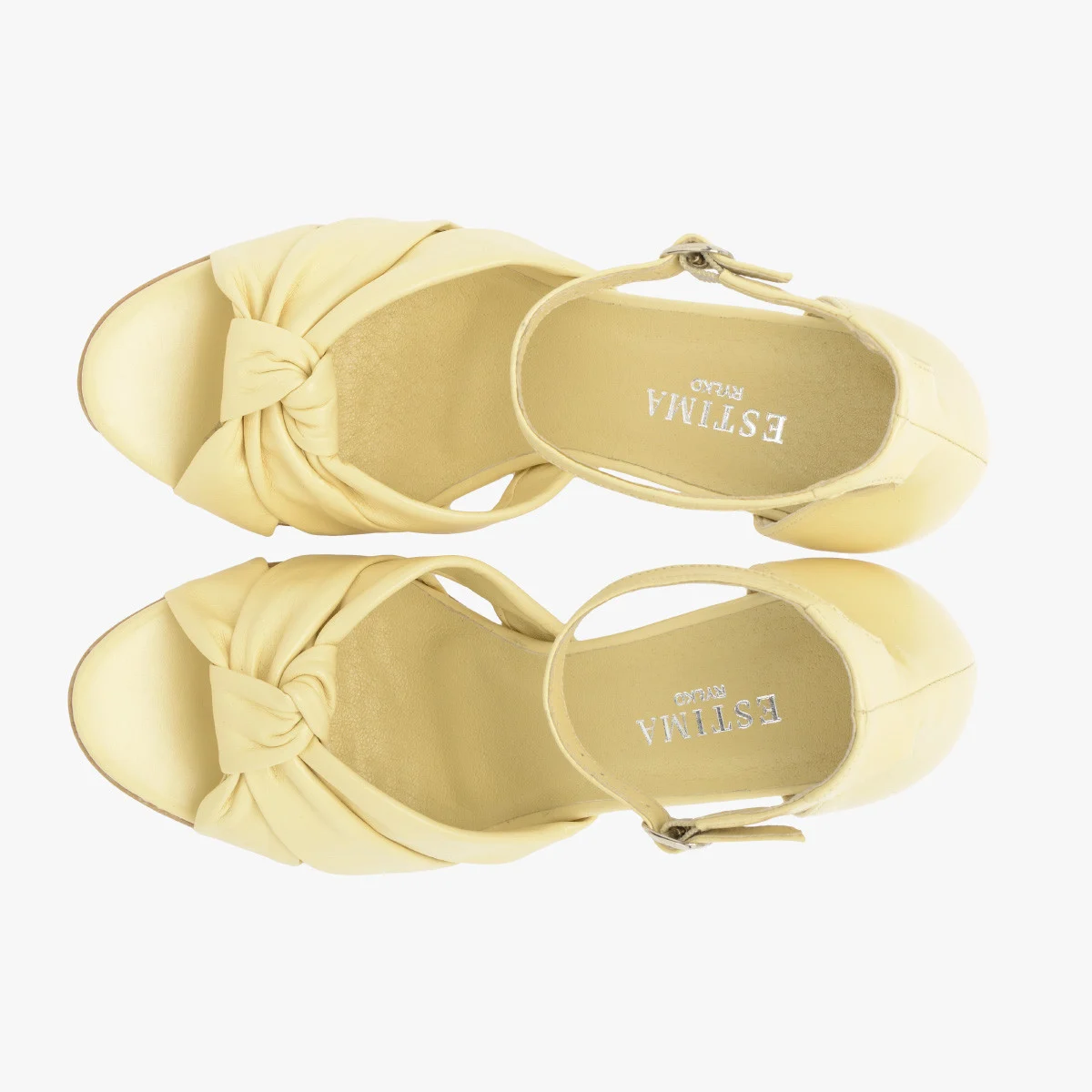 Żółte sandały na szpilce