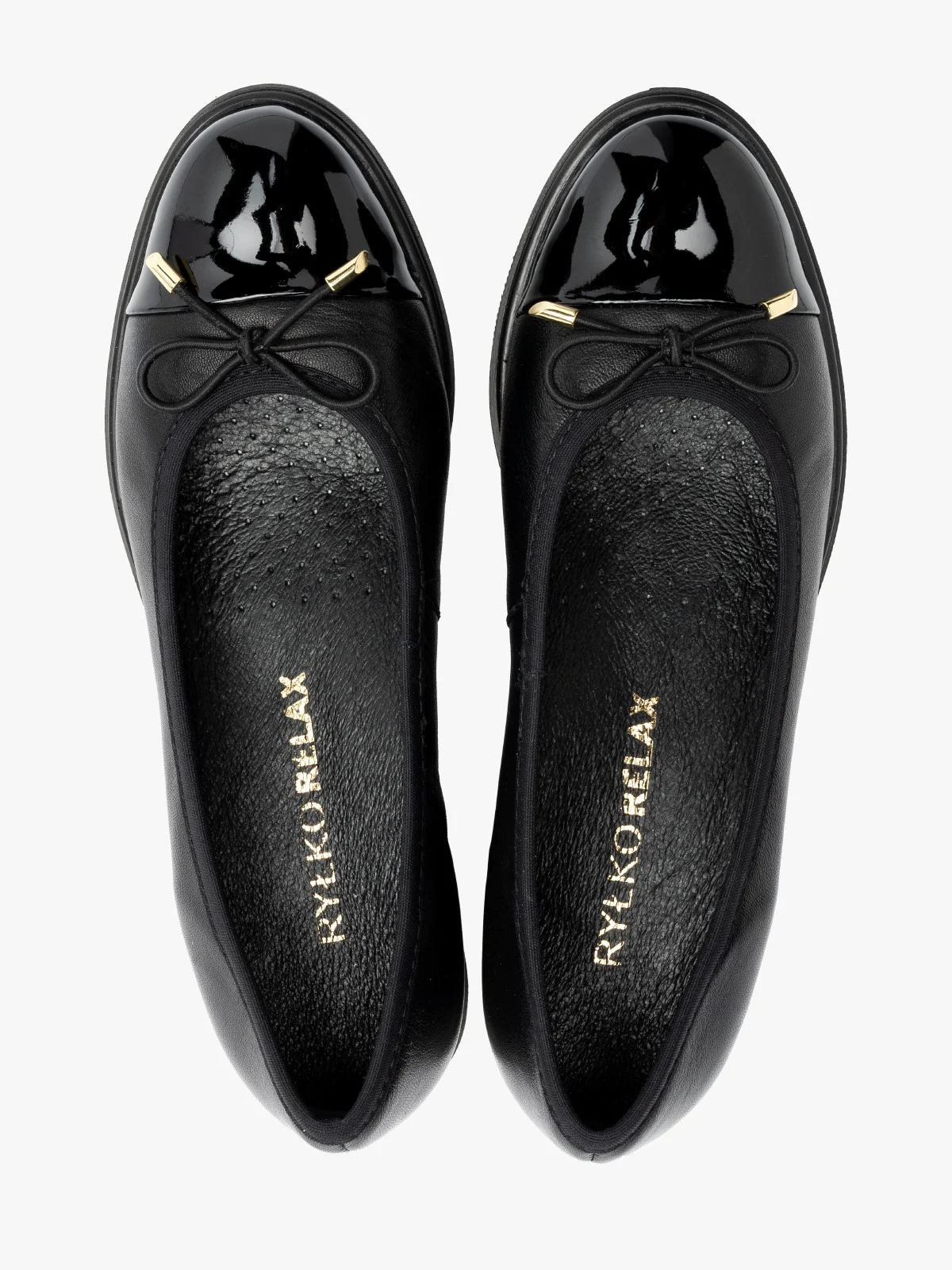 Czarne czółenka na niskiej platformie