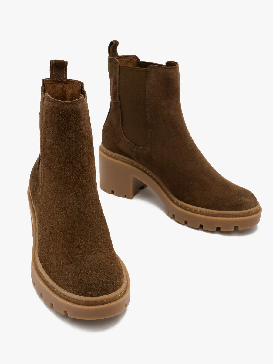 Brązowe sztyblety damskie