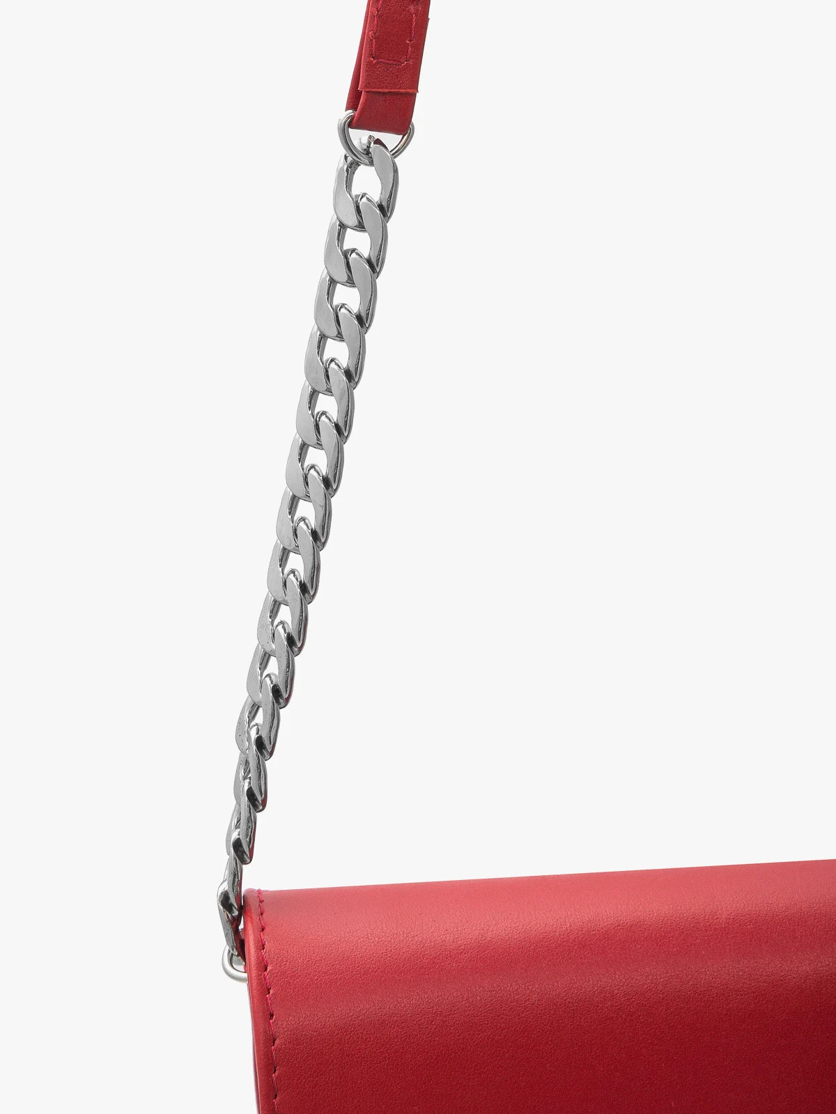 Elegancka, czerwona torebka