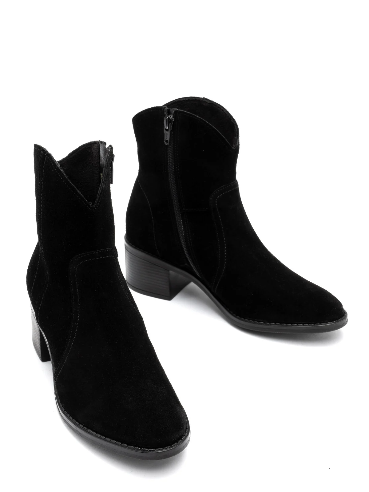 Czarne, welurowe botki damskie