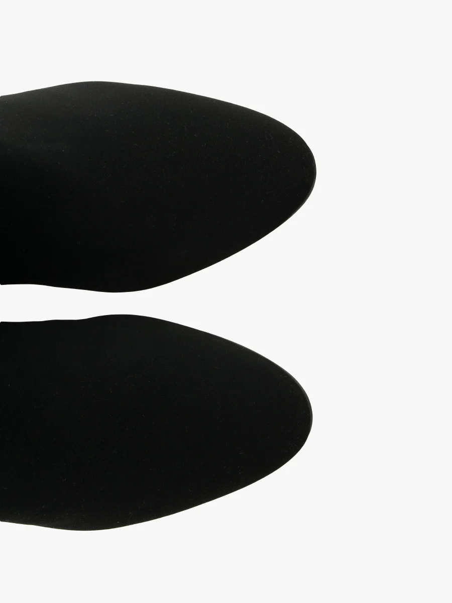 Czarne kozaki nad kolano na słupkowym obcasie