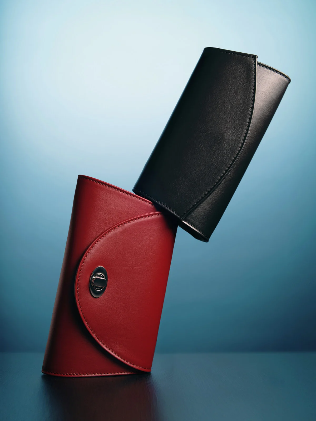 Elegancka czarna torebka damska