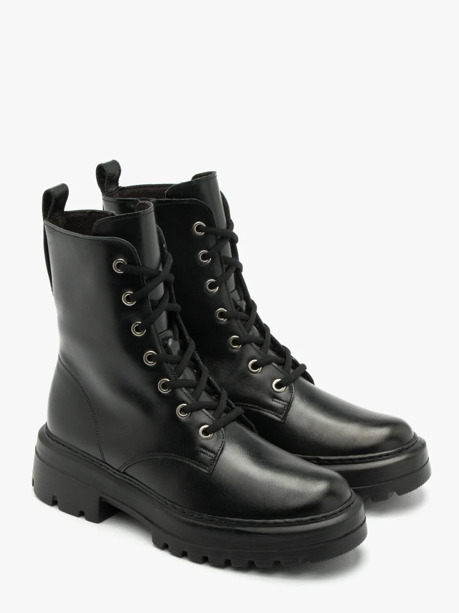 Czarne trzewiki typu worker