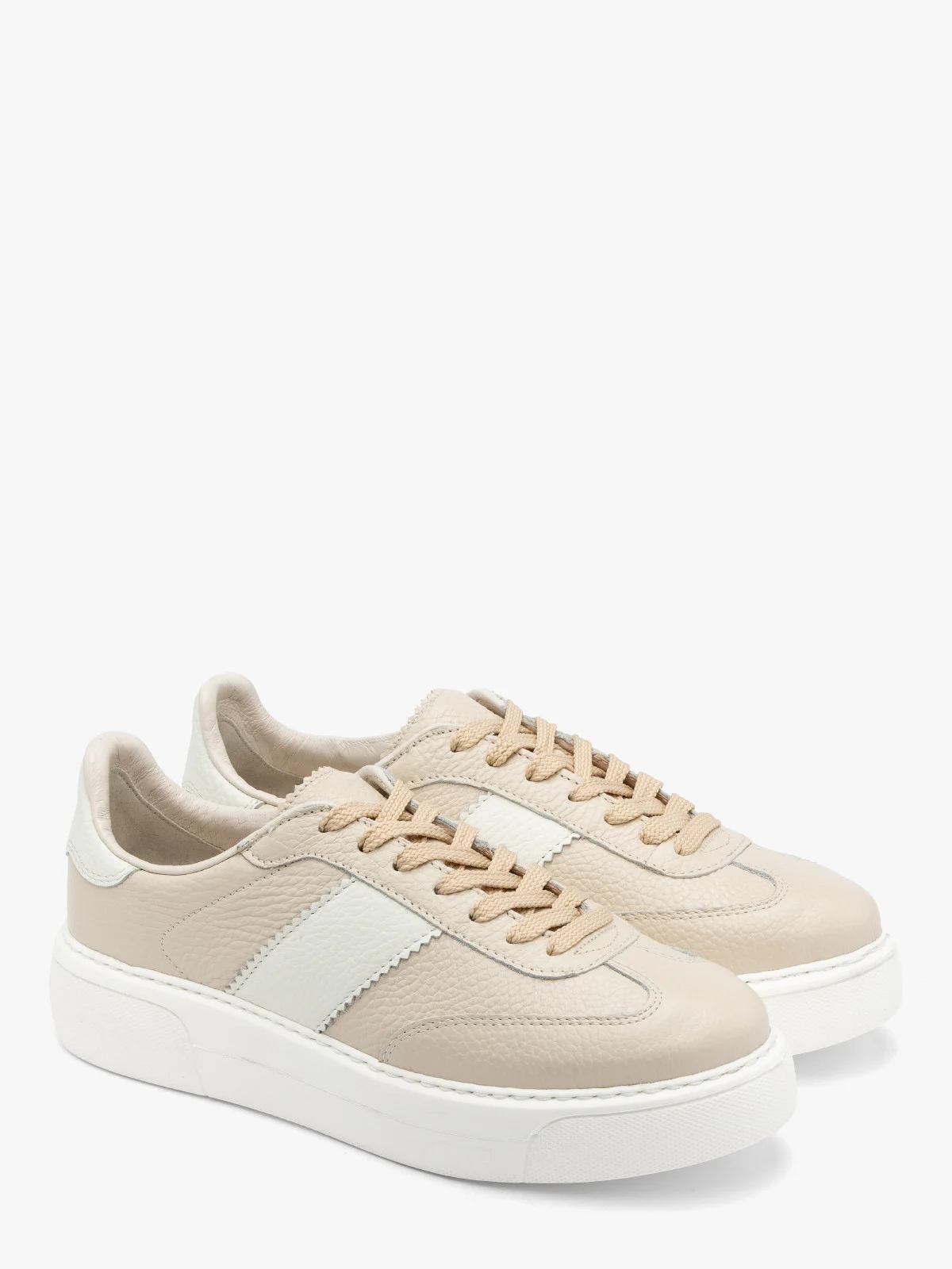 Sportowe półbuty damskie w beżowym kolorze z białymi wstawkami