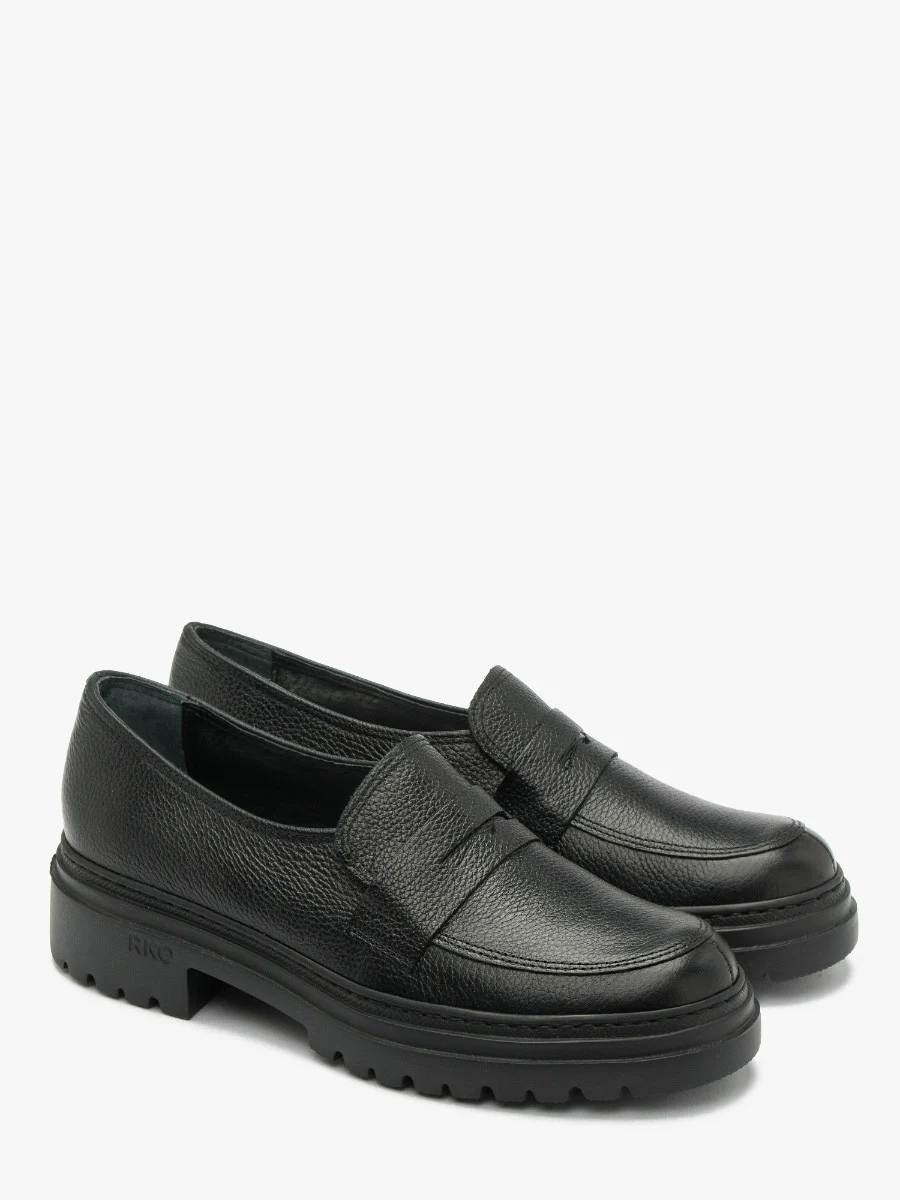 Czarne mokasyny na lekkiej podeszwie