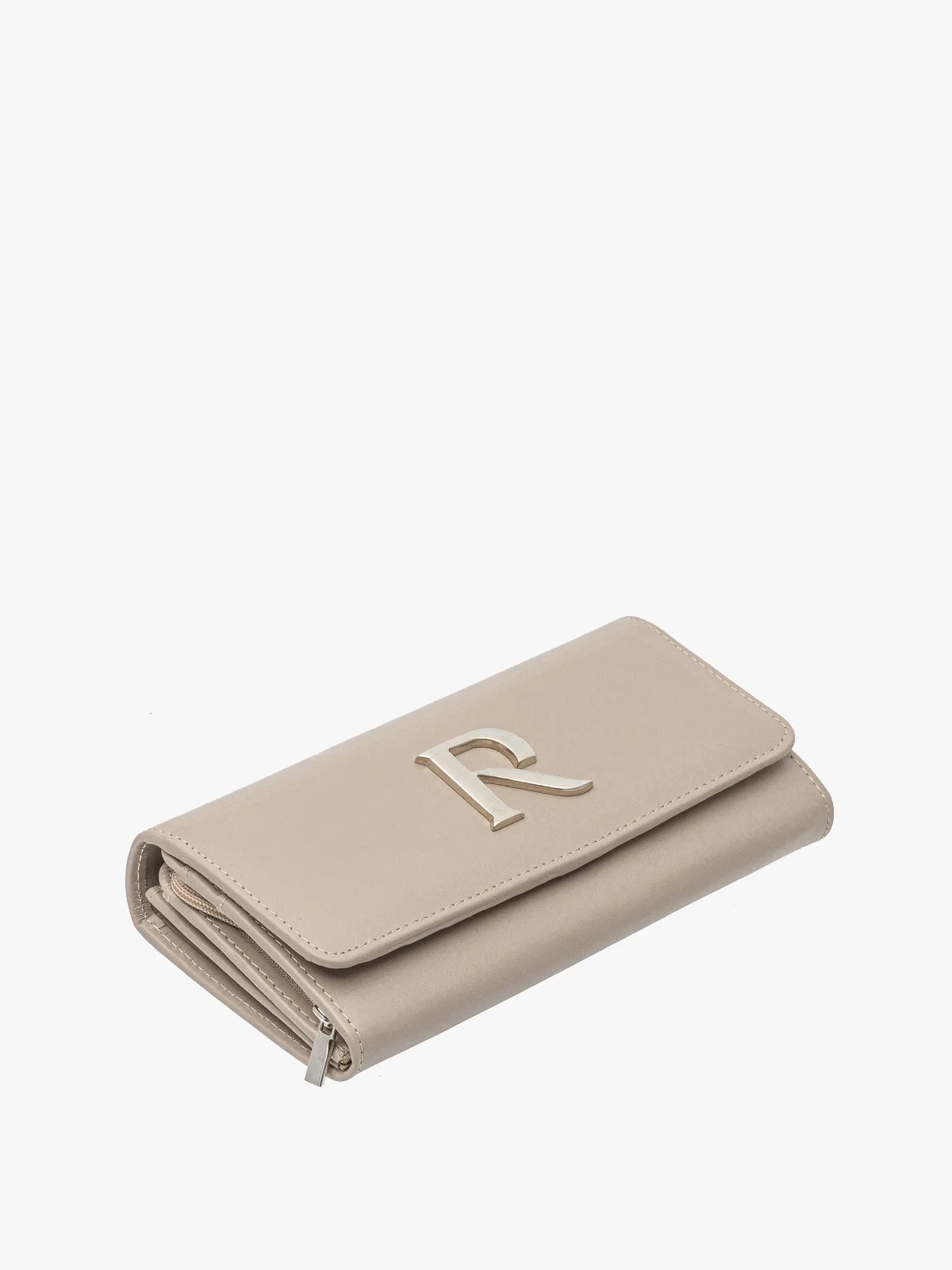Beżowy portfel damski ze srebrnymi detalami