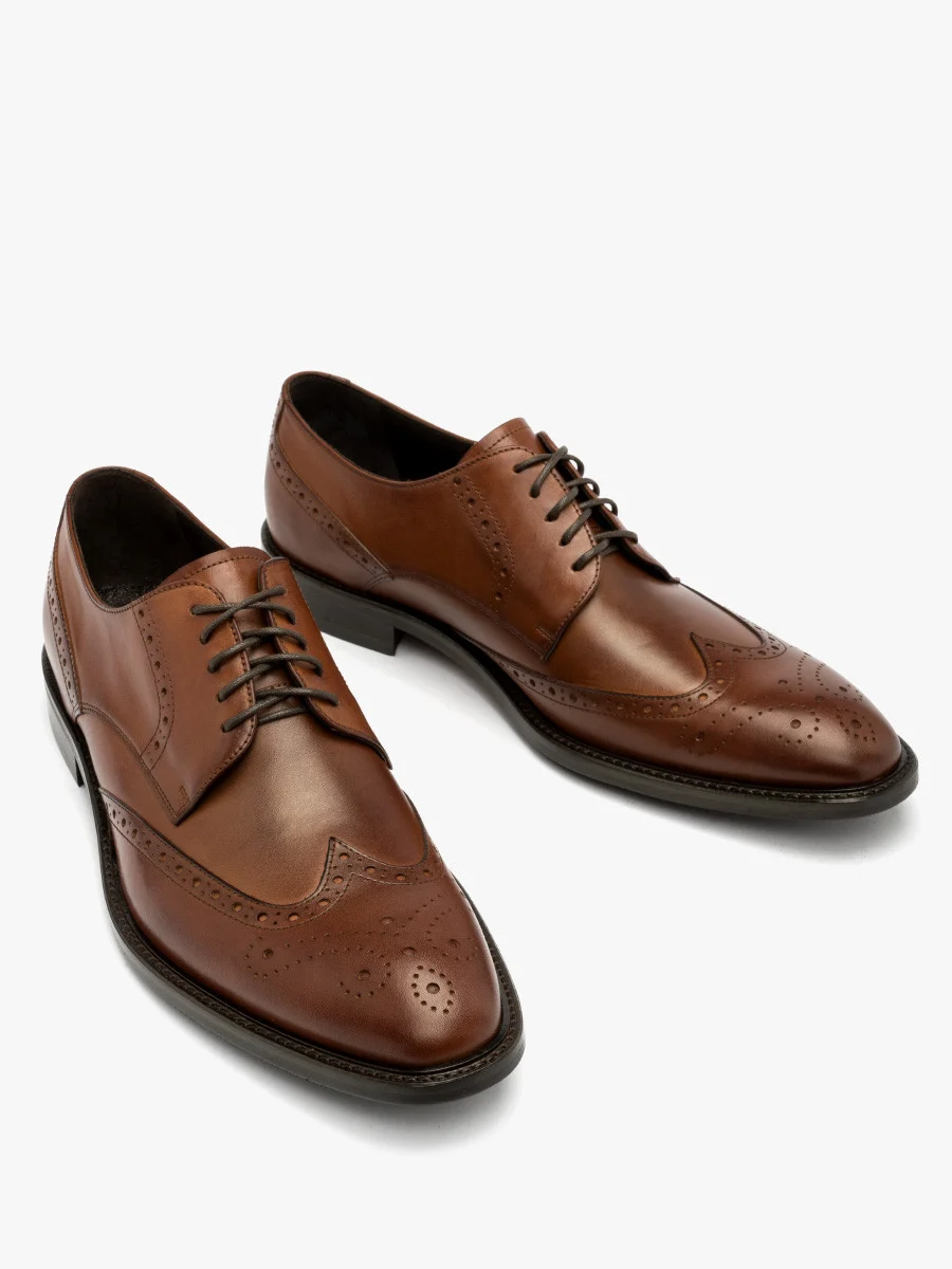 Brązowe brogsy męskie