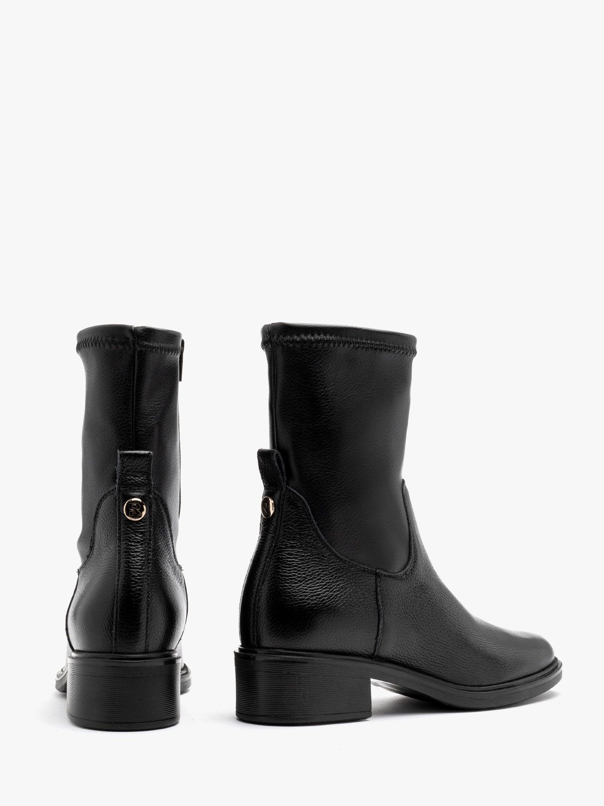 Czarne botki z elastyczną tkaniną