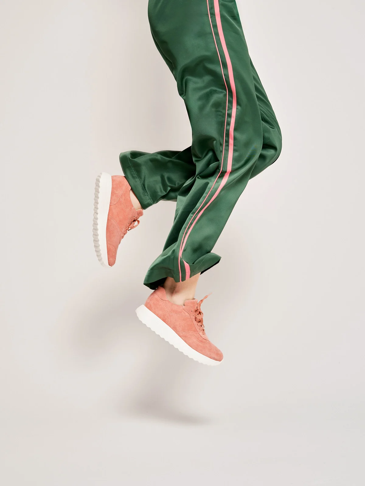 Różowe sportowe półbuty