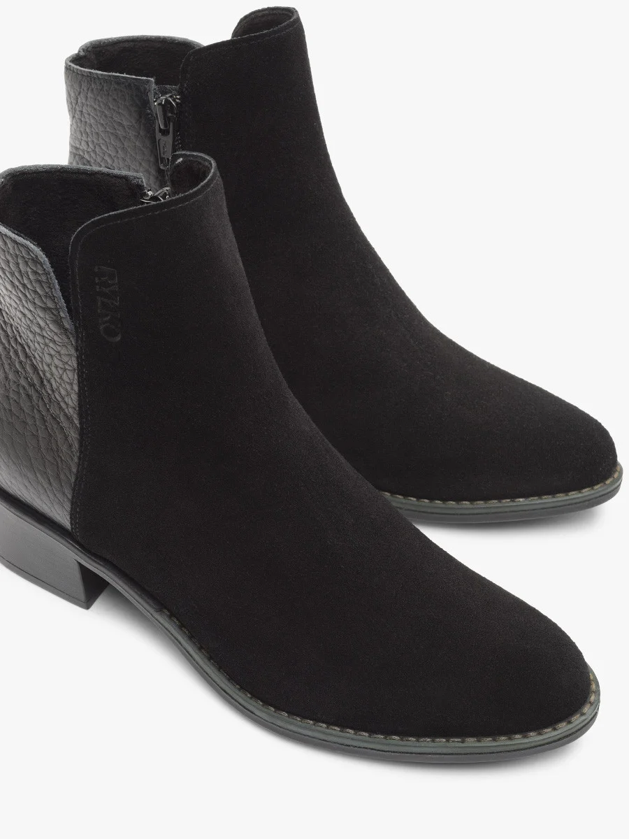 Czarne botki na niskim obcasie