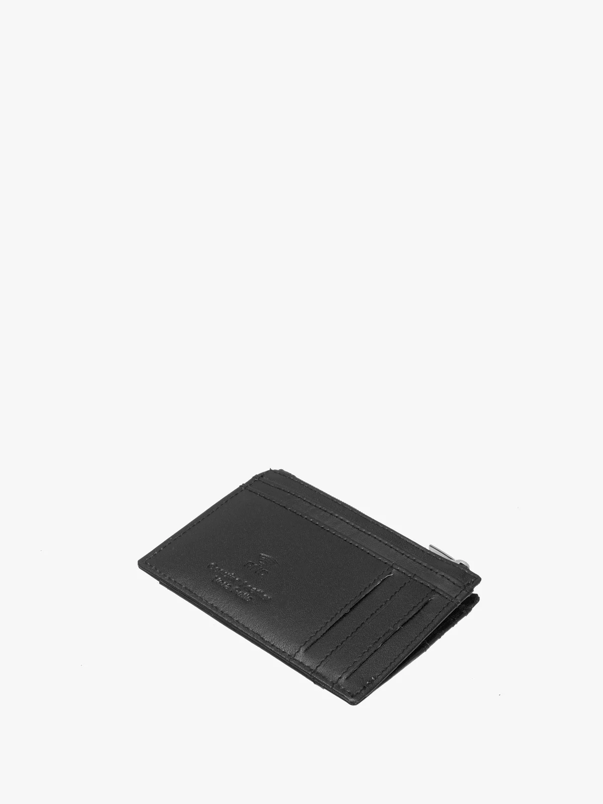 Czarne skórzane etui na karty