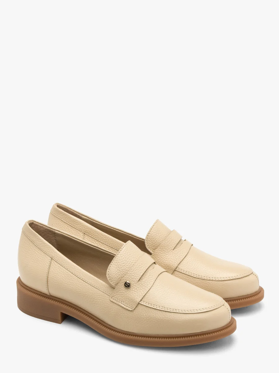 Beżowe mokasyny damskie