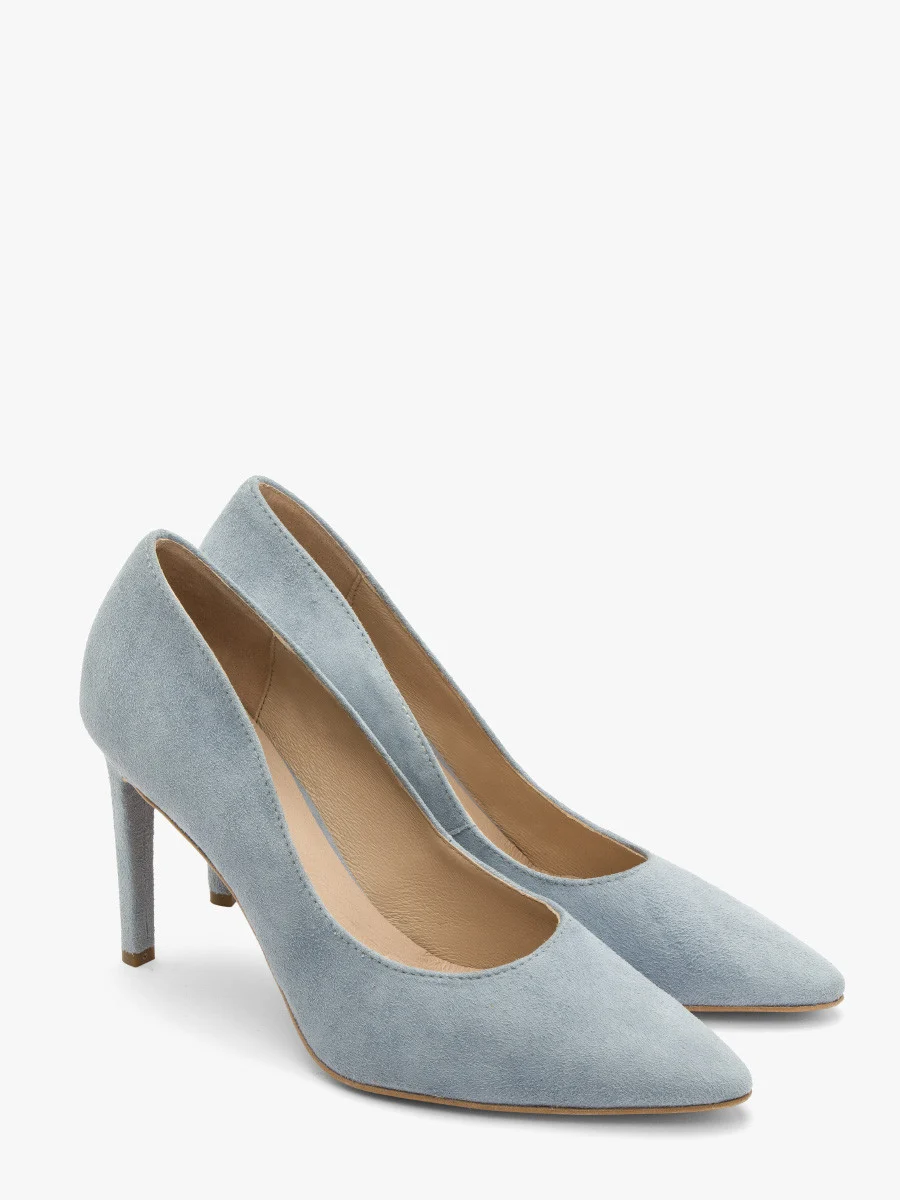 Niebieskie czółenka na wysokim obcasie