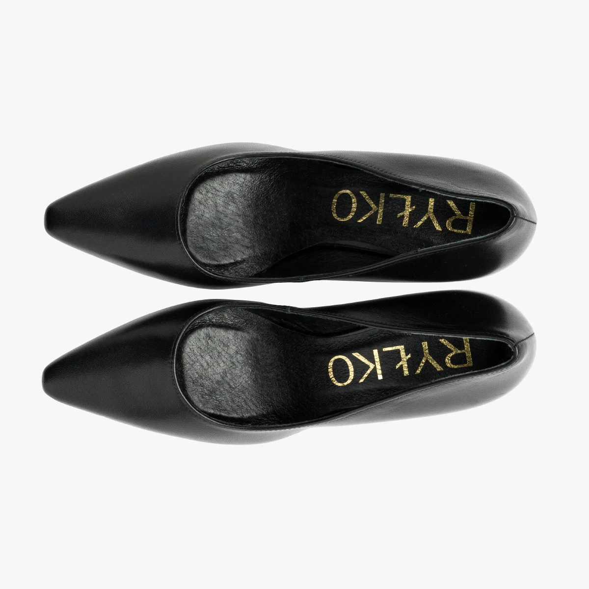 Czarne czółenka na szpilce