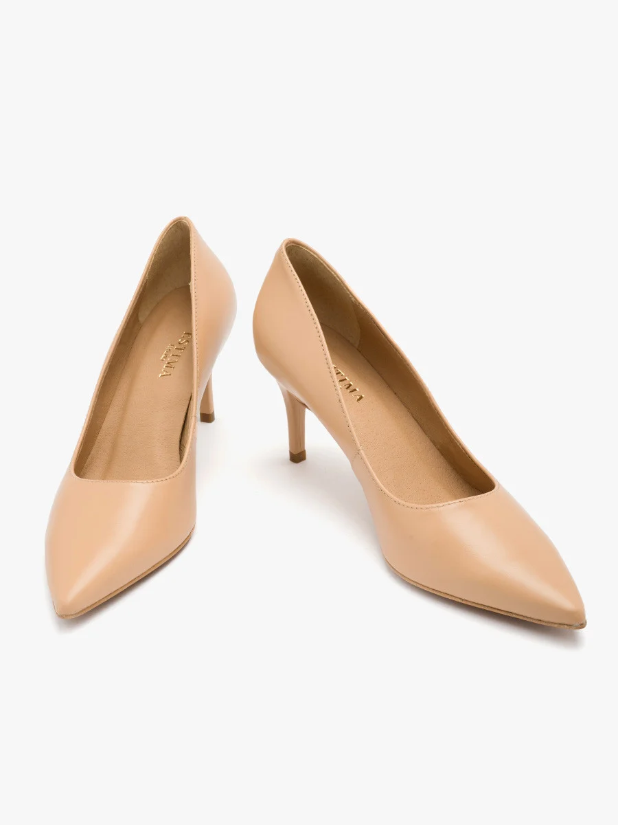 Beżowe czółenka na szpilce