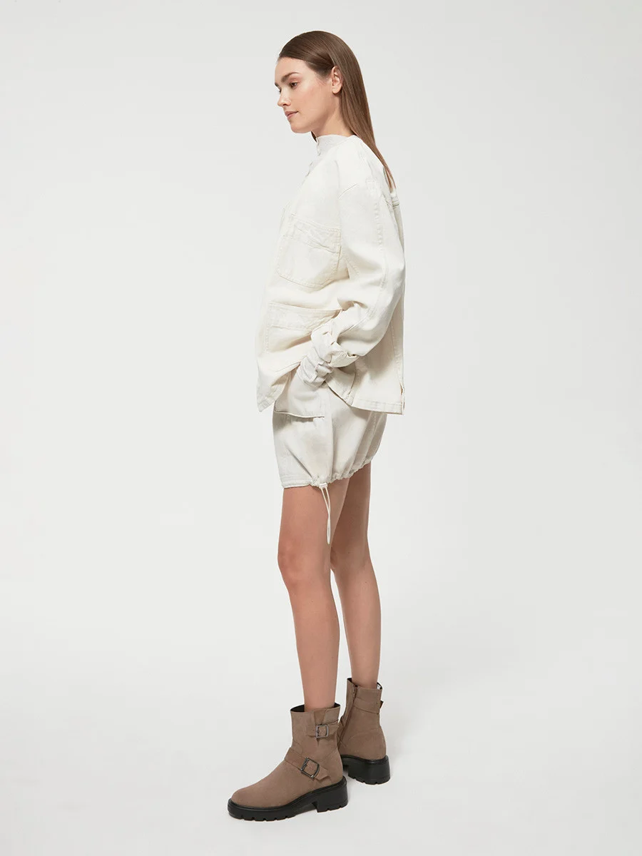 Piaskowe botki ze sprzączkami