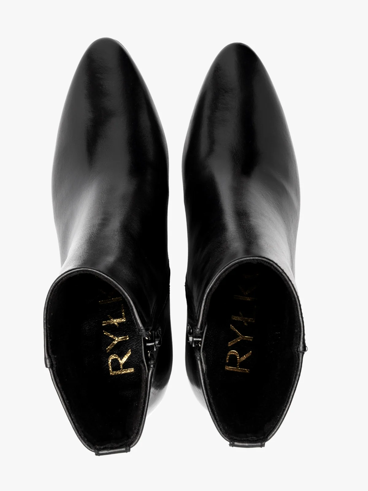 Czarne botki damskie na klocku