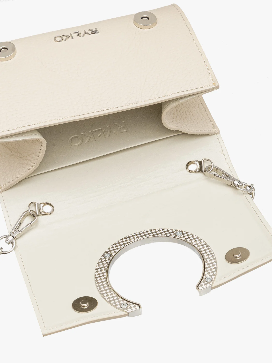 Mała, kremowa torebka typu kopertówka