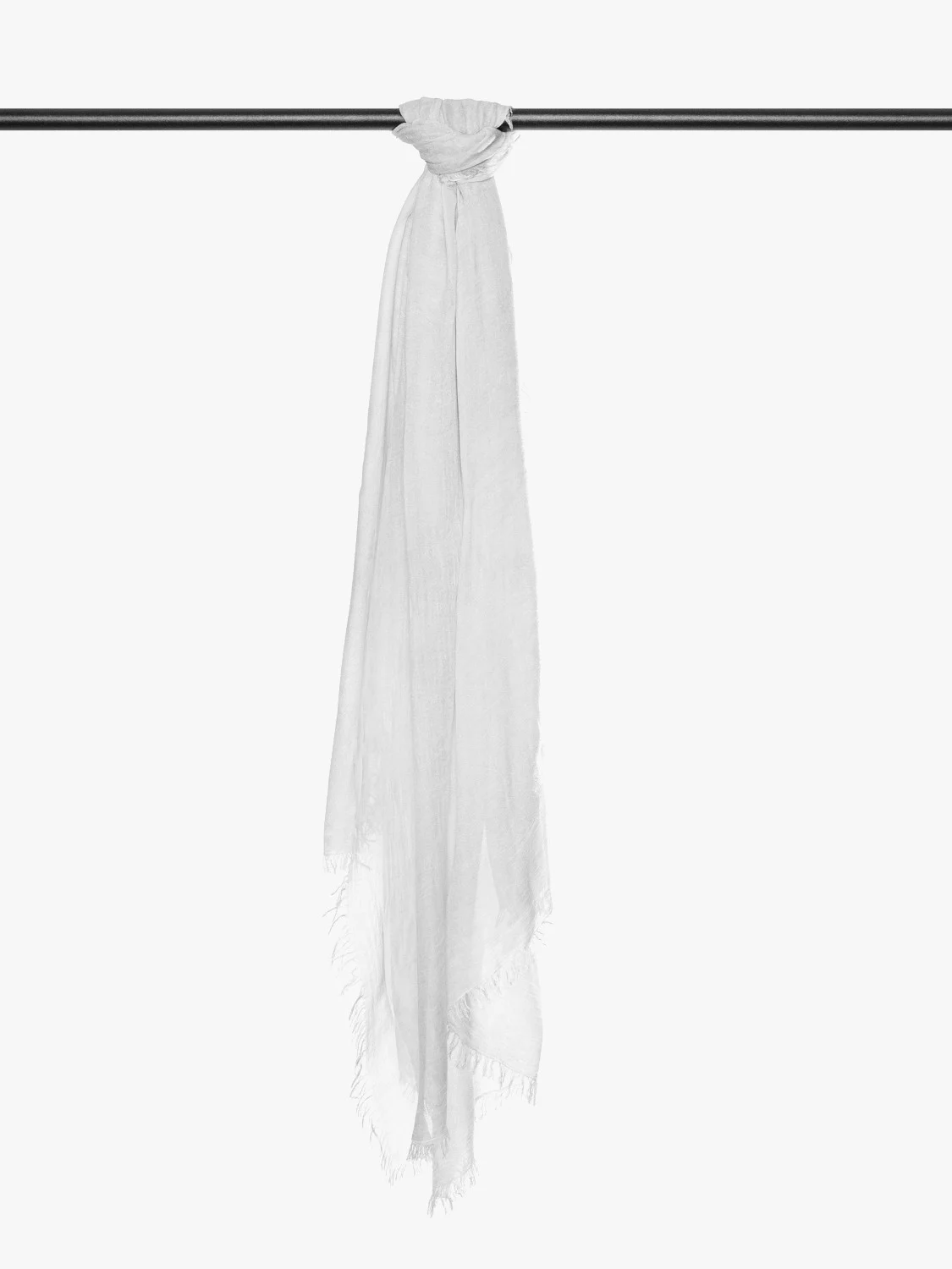 Jasnoszary szal damski