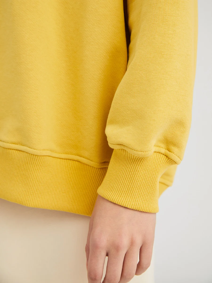 Żółta bluza oversize