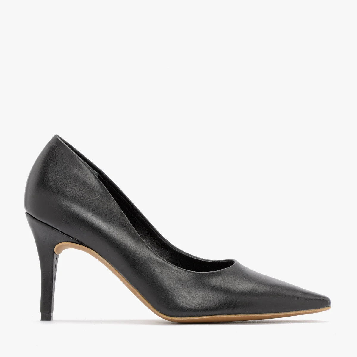 Czarne czółenka na wysokim obcasie